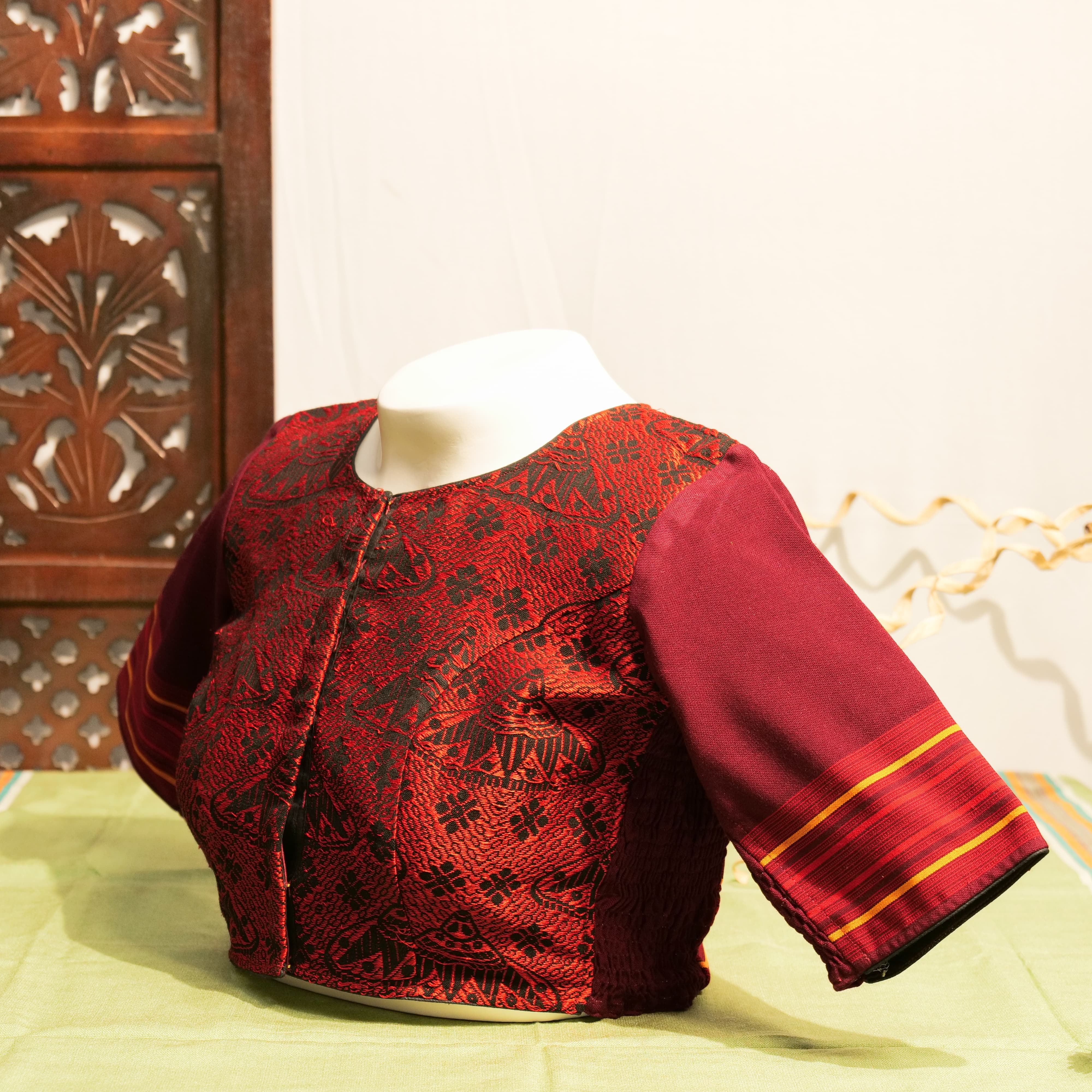 ASSAMESE JAPI DESIGNED T-SHIRT NECK STRETCHLINE BLOUSE WITH TIWA MOTIF